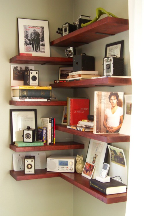 Top-20-Brilliant-DIY-Shelves-to-Beautify-Your-Home7.jpg