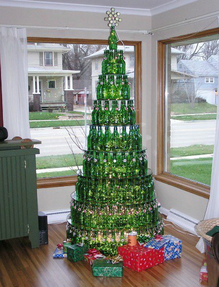 20-Unique-DIY-Christmas-Tree-Ideas-and-Projects-Anyone-Will-Love15.jpg