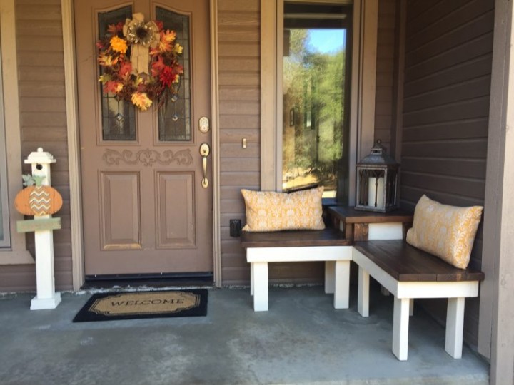 DIY Corner Bench with Table Tutorial 