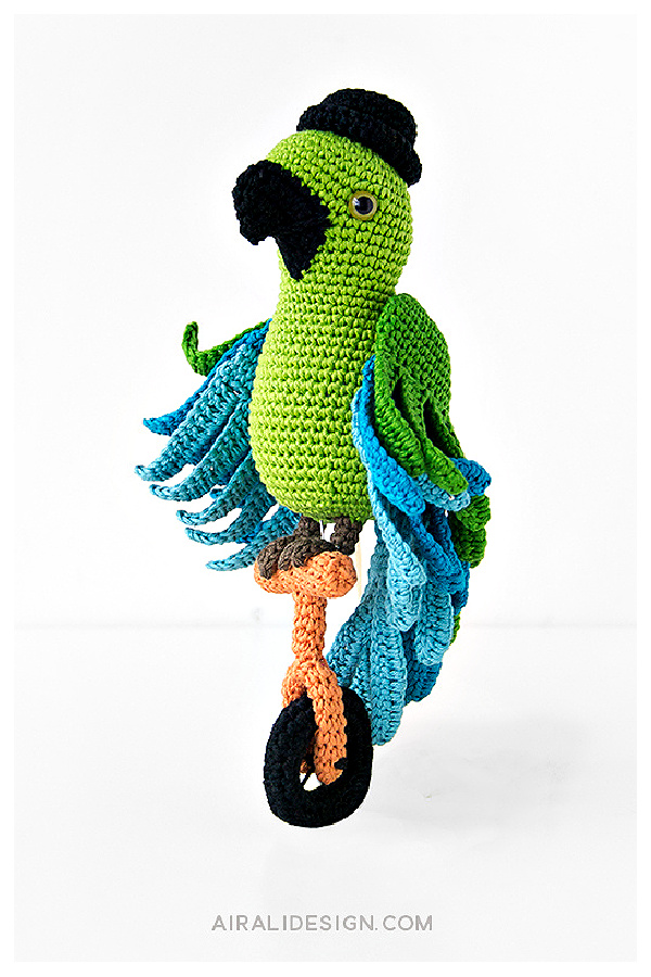 Crochet Carlo the Parrot Amigurumi Patterns