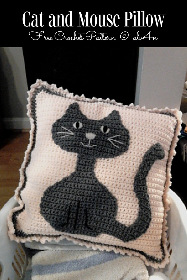 Cat and Mouse Pillow Free Crochet Patterns