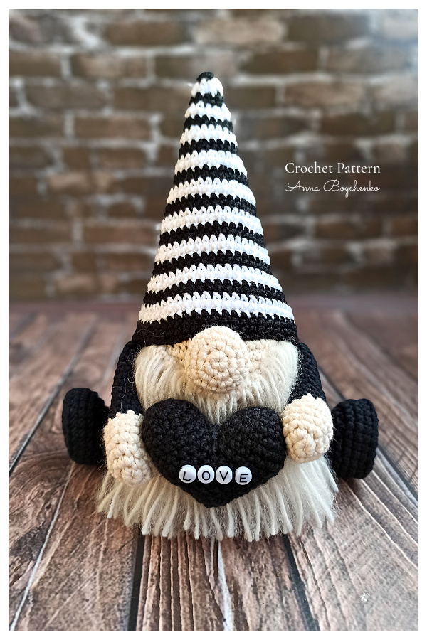 Crochet Valentine’s Gnome Amigurumi Patterns