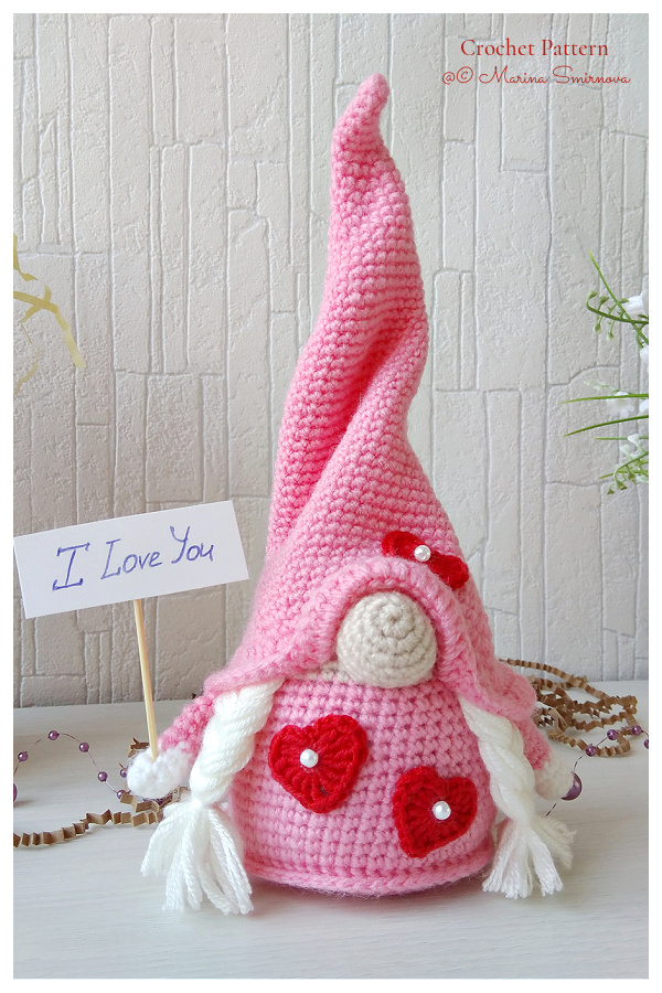 Crochet Valentine’s Gnome with hearts Amigurumi Patterns