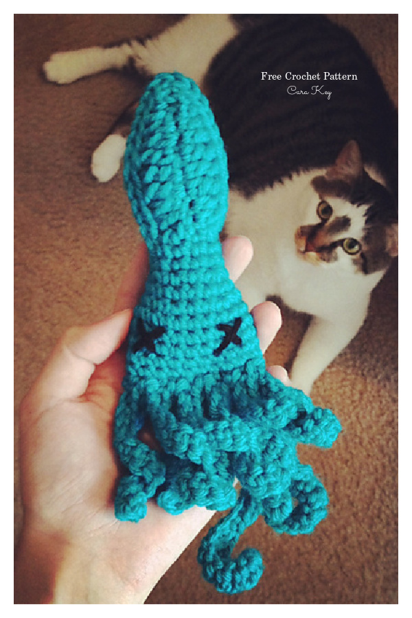 Kitty Squid Cat Toy Free Crochet Pattern
